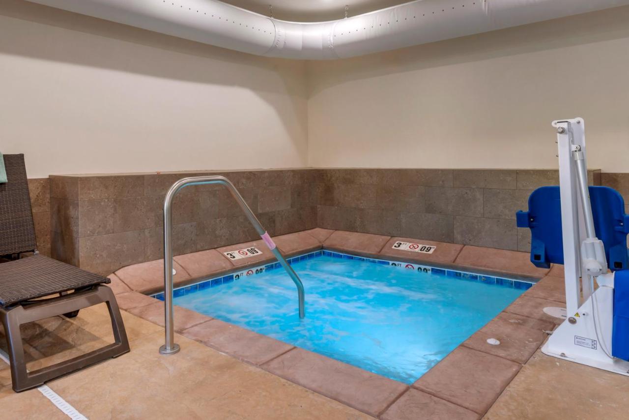 Comfort Inn & Suites Mankato Εξωτερικό φωτογραφία